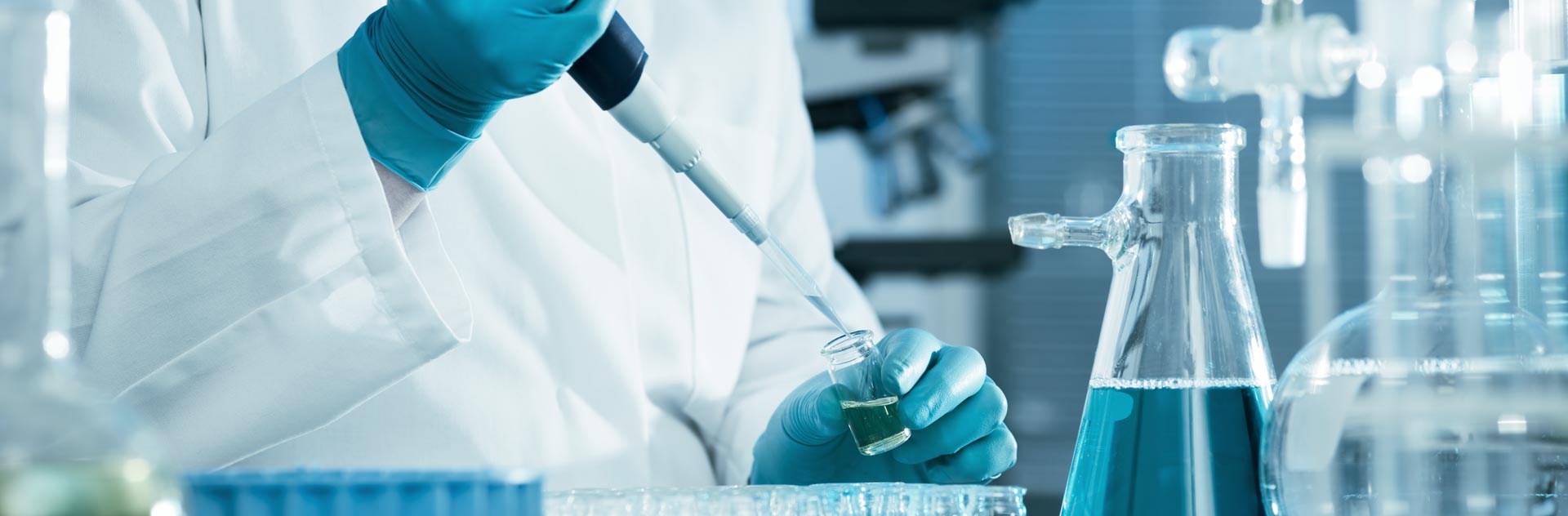 Imagen del tratamiento de Bioestimulación Capilar con Minoxidil CAPILAXIS de Capilárea