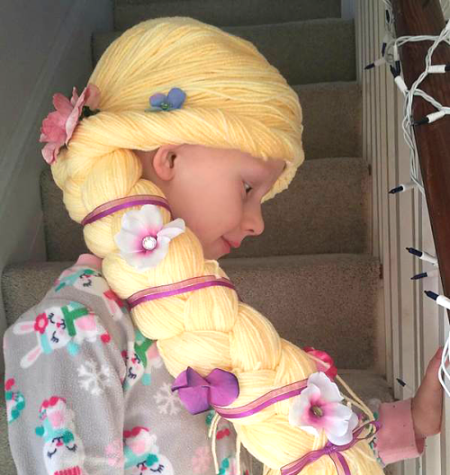 Peluca de lana de Princesa Rapunzel, de The Magic Yarn Project