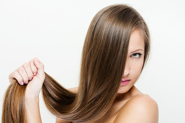 Imagen de un cabello sano y fuerte por un tratamiento de Bioestimulación Capilar