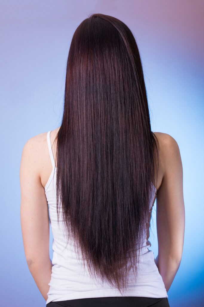 Mujer con pelo líquido