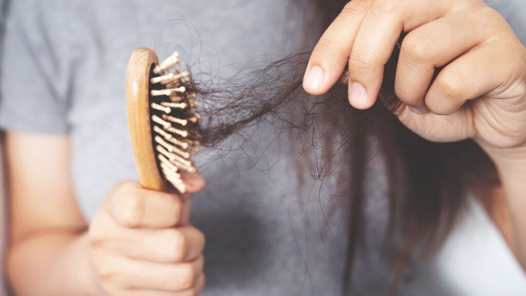 El pelo en primavera- ¿es verdad que se cae más?